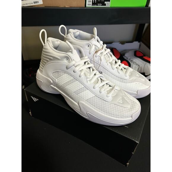 Adidas Exhibit 2.0 Mid Tea White / $120 Retail !! / Size 9.5W (8.5M) / Brand New - Picture 2 of 8